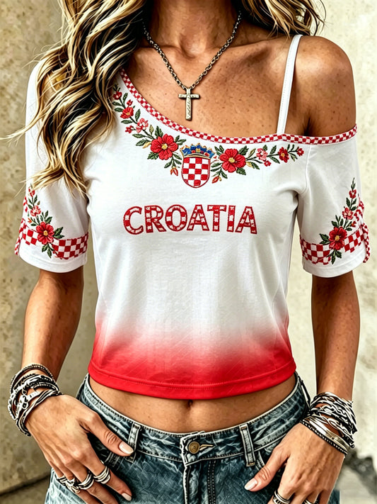 Ženski hrvatski top s cvjetnim uzorkom i ramenima otkrivenim do ramena
